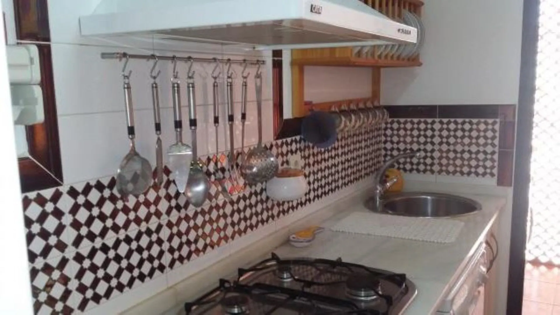 106110 - Apartment In Zahara De Los Atunes 塔里法